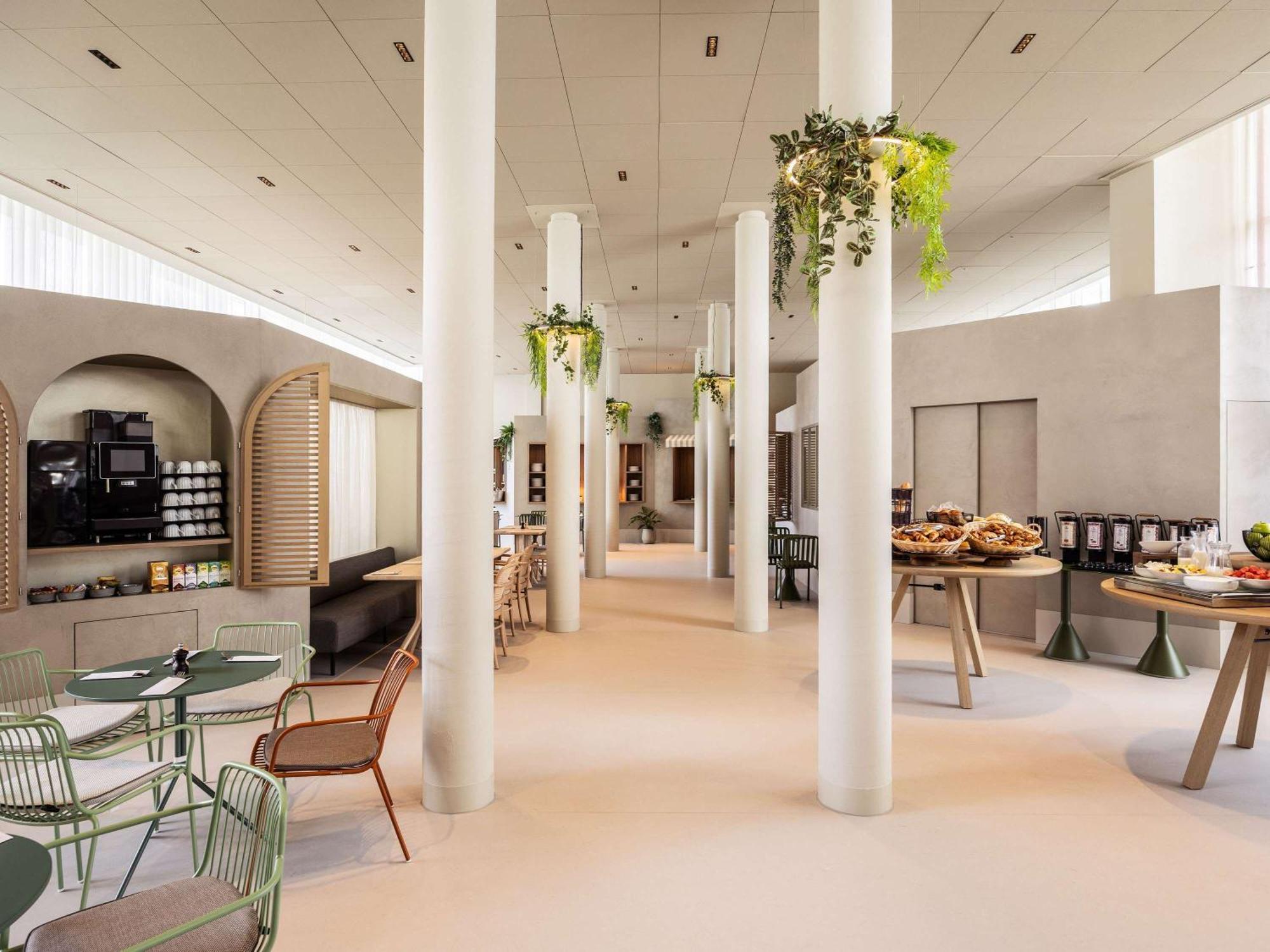 Ibis Styles Brugge Centrum Exterior foto